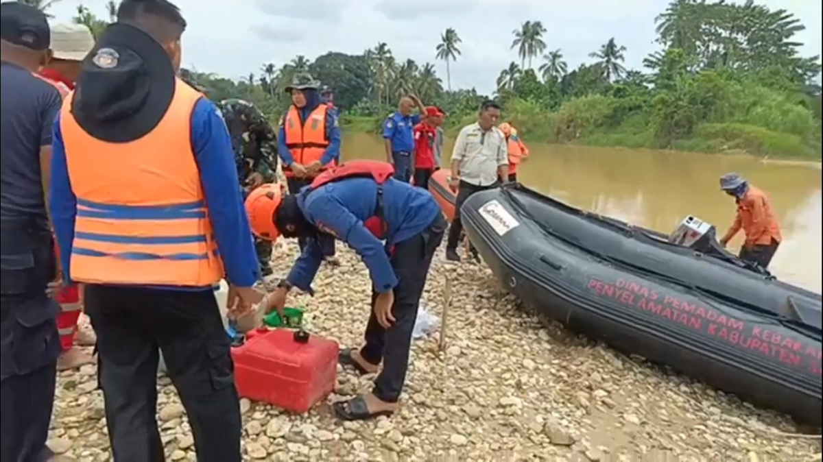 MAK ROOM, WANITA 60 TAHUN, HILANG DAN DIDUGA TENGGELAM DI SUNGAI BATANG LIMUN