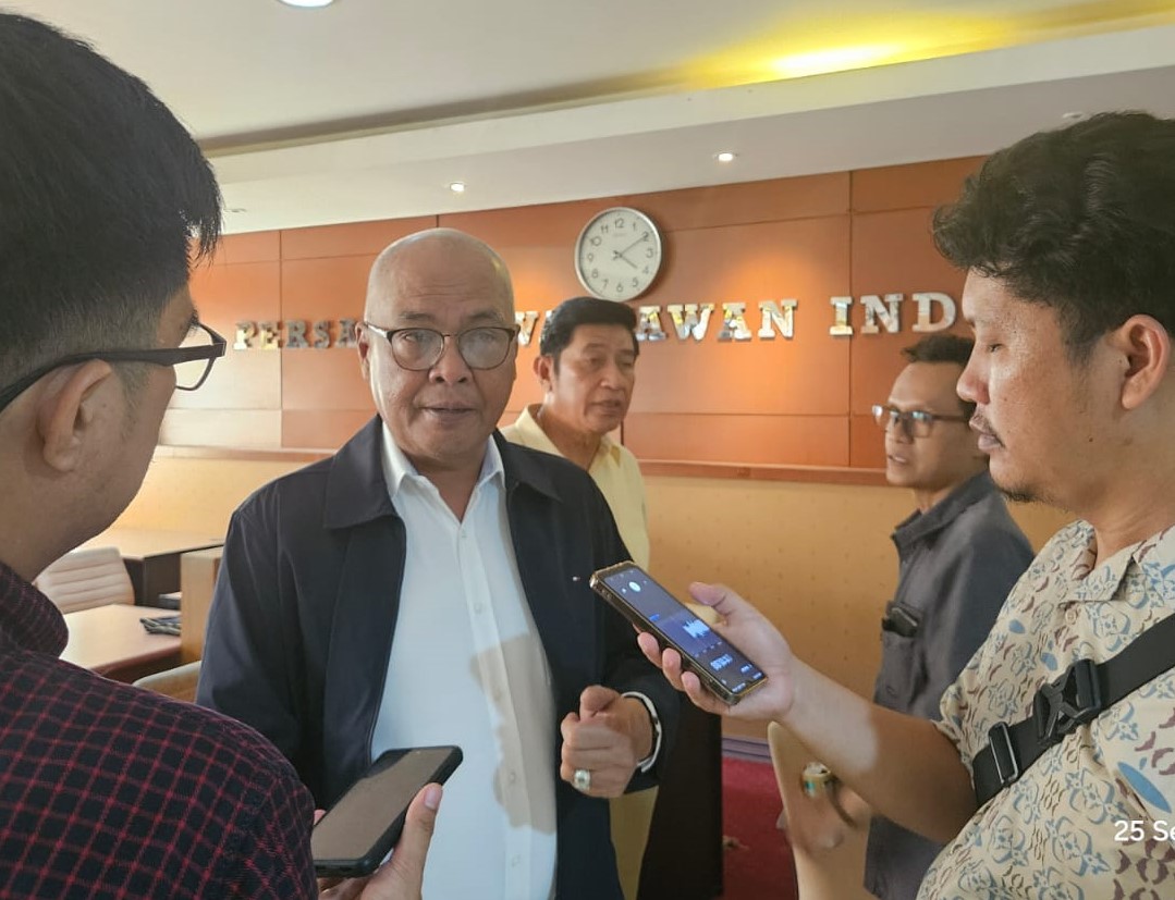 PWI Pusat Prihatin Pencabutan Kartu Liputan Istana Wartawan CNN Indonesia