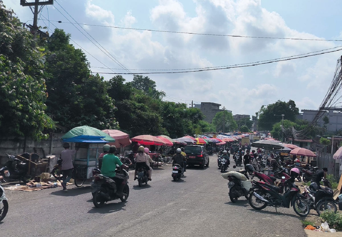 Pedagang Liar Pasar Talang Banjar Dipungut Biaya Retribusi Keamanan dan Kebersihan Oleh Oknum