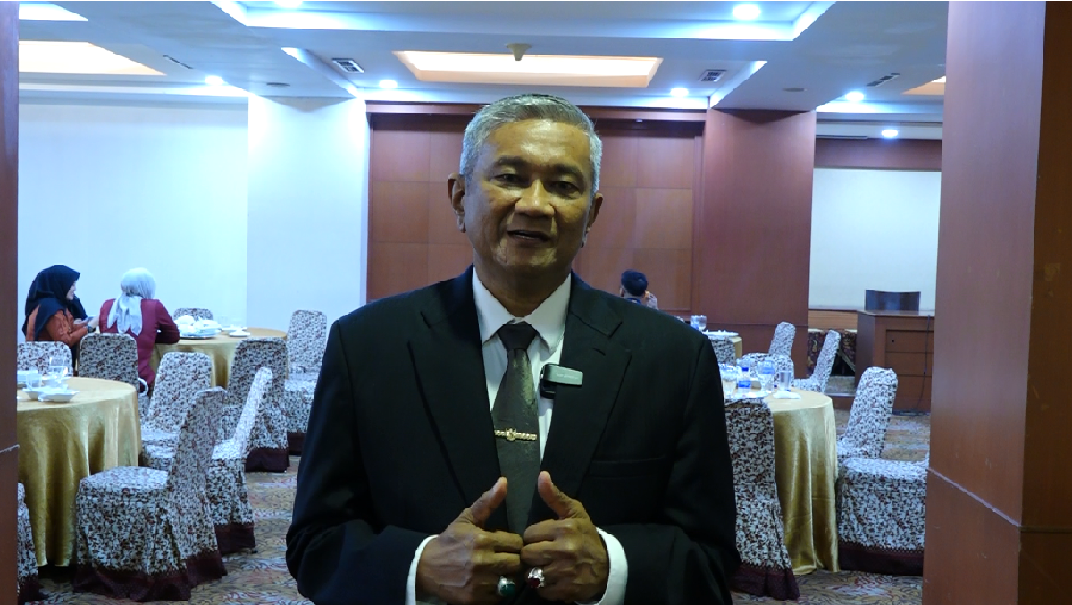 1.205 Lulusan Universitas Baiturrahim Jambi Diwisuda, Siap Berkiprah di Bidang Kesehatan