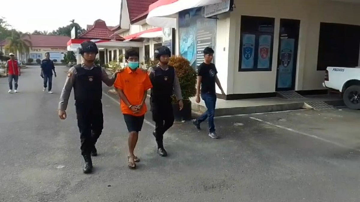 Menyesal Karena Membuka Lahan Dengan Cara Dibakar, AP Menyerahkan Diri ke Polres Tebo