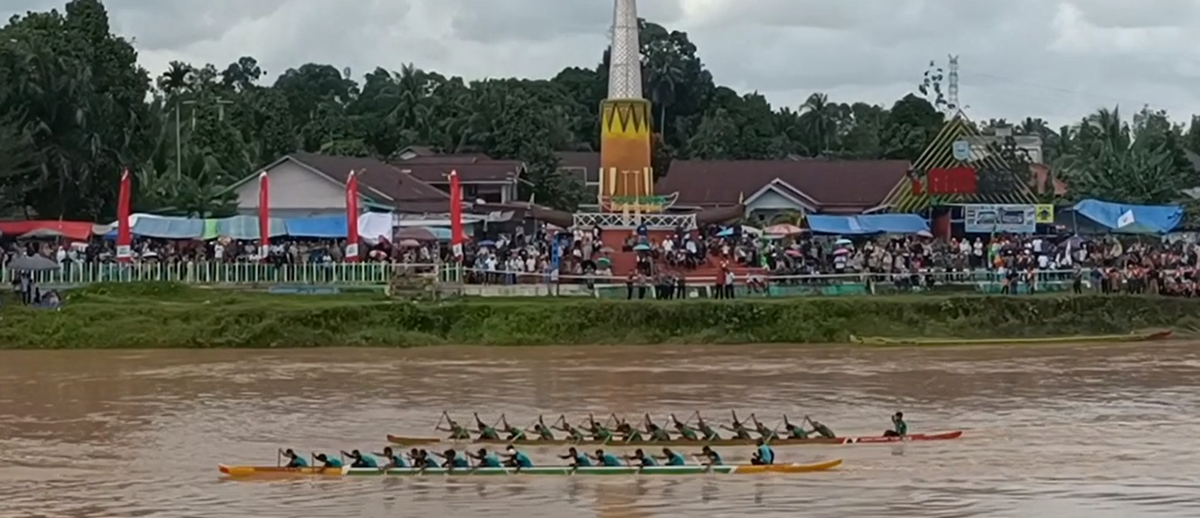 Ratusan Personel Gabungan Amankan Tradisi Belumbo Biduk di Sarolangun