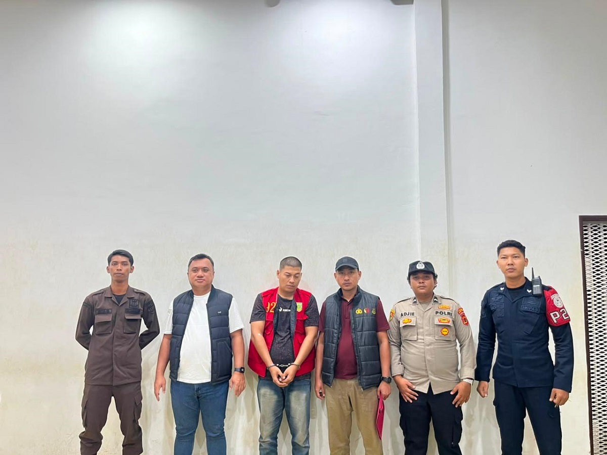 Tim Tabur Kejari Tanjung Jabung Timur Berhasil Amankan DPO Terpidana Perkara Gendak