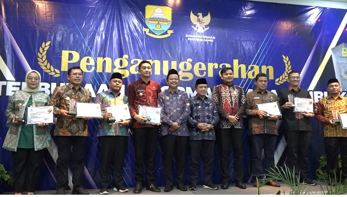 KI Provinsi Jambi Gelar Penganugerahan Keterbukaan Informasi Badan Publik 2023