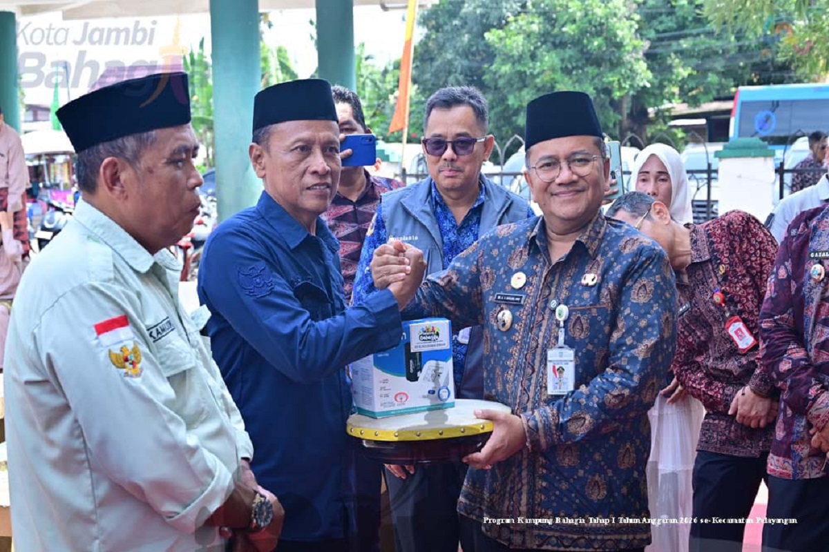 Maulana Serah Terima Program Kampung Bahagia Tahap I se- Kecamatan Pelayangan Tahun 2026