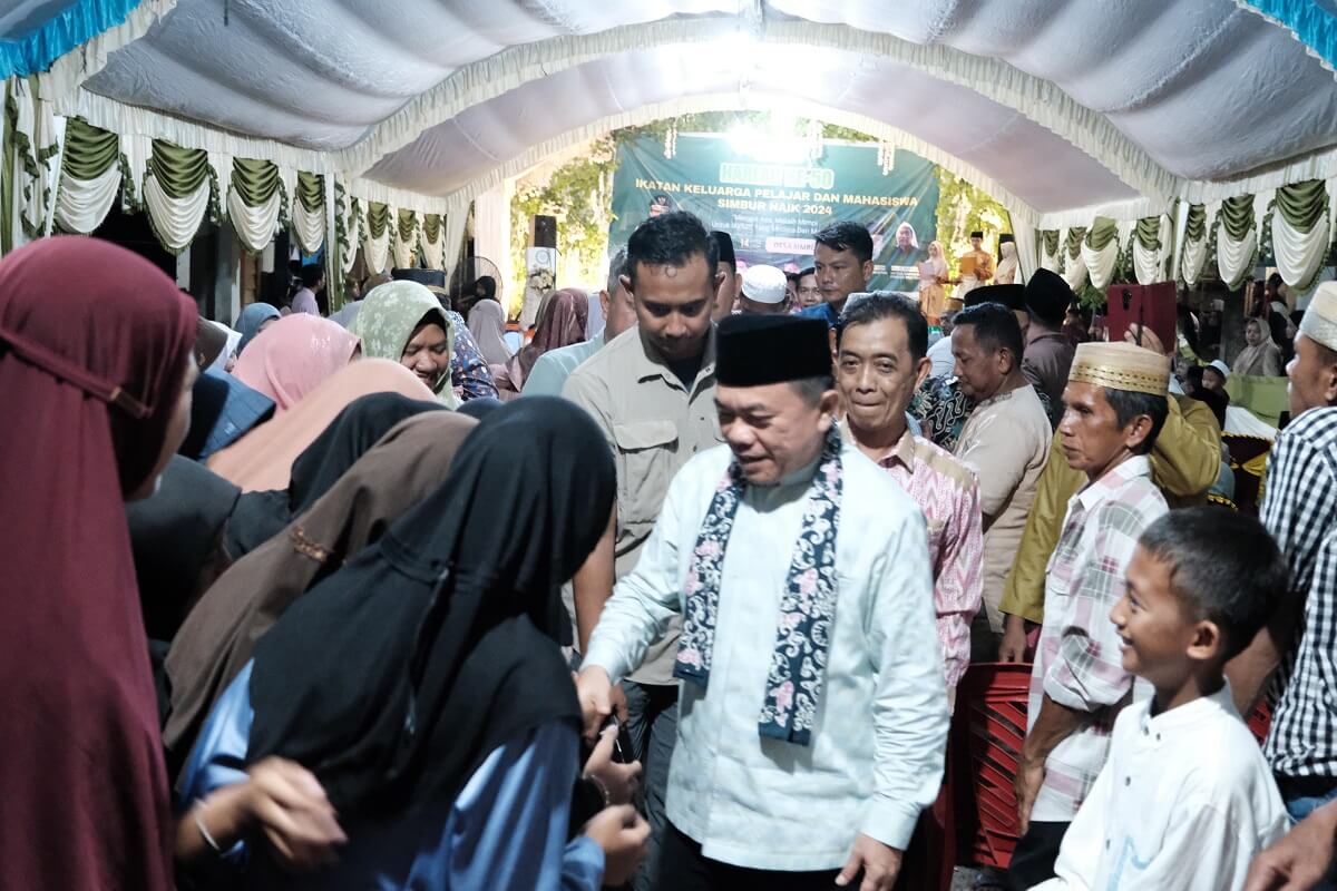 Ratusan Pelajar, Mahasiswa dan Masyarakat Simbur Naik Teriak ‘Ewako’ Dukung Al Haris Berjuang Memajukan Jambi