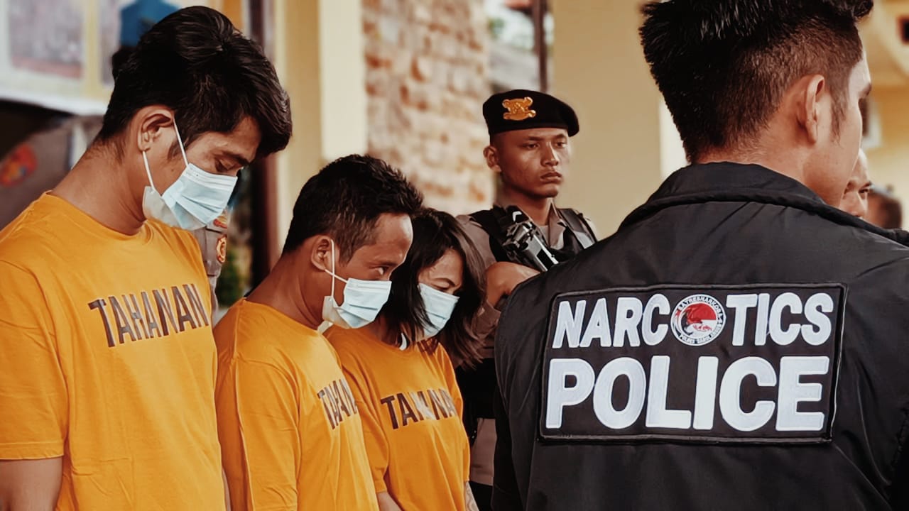 Satres Narkoba Polres Sarolangun Berhasil Amankan 793 Butir Ekstasi Dari 3 Orang Pelaku 