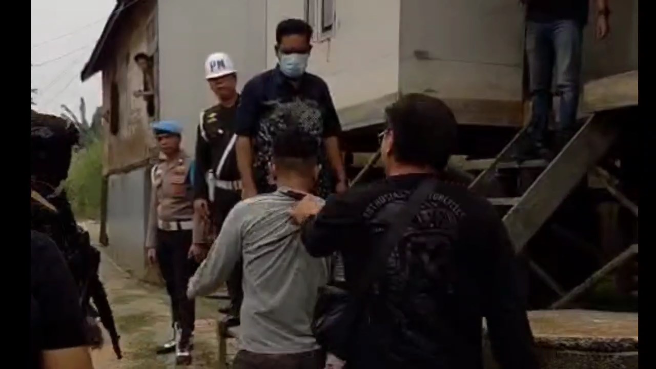 Berantas Narkoba Polisi Gerebek Pulau Pandan Kota Jambi