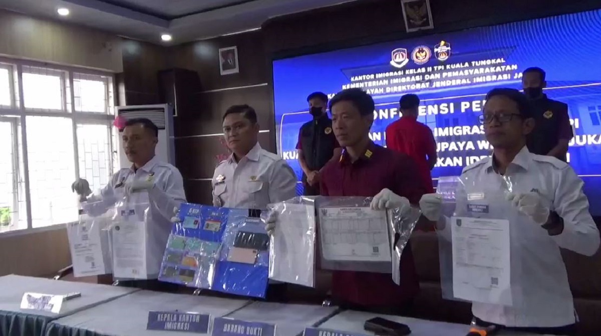 Menyamar sebagai WNI, WNA Myanmar Diciduk Imigrasi Mengaku Sudah Menikah Siri Dengan Warga Lokal