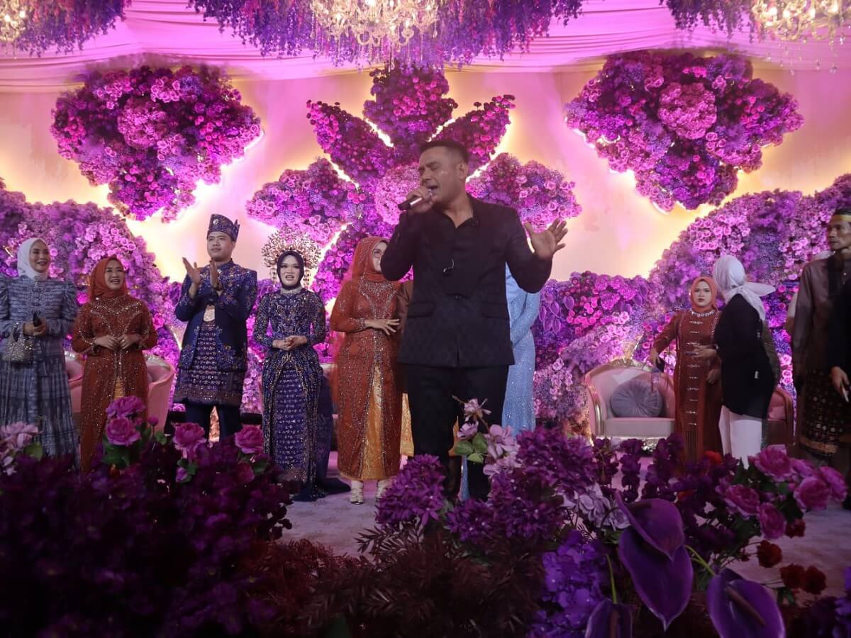 Judika Tampil di Pernikahan Anak Gubernur Jambi, Lagu pertama ‘Cinta Karena Cinta’