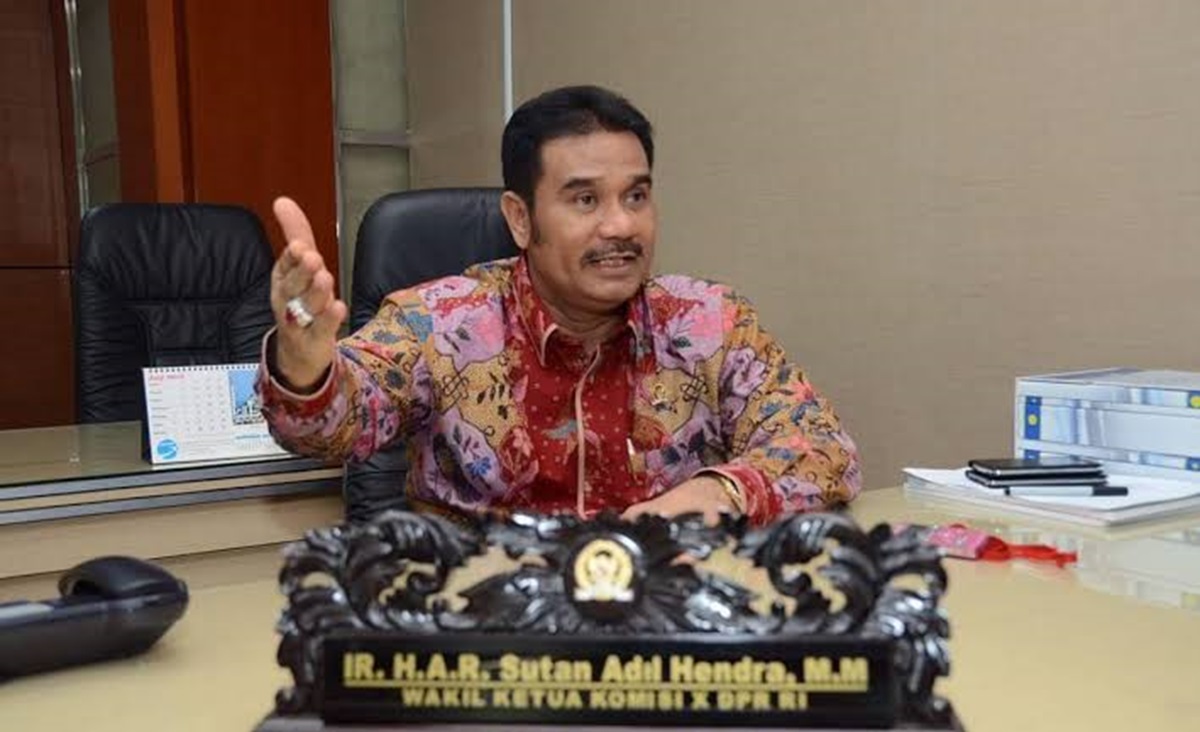 Ketua Dewan Pembina SMSI Provinsi Jambi Sutan Adil Hendra Mendapat Anugerah Gelar Adat Bandar Mulia Utomo