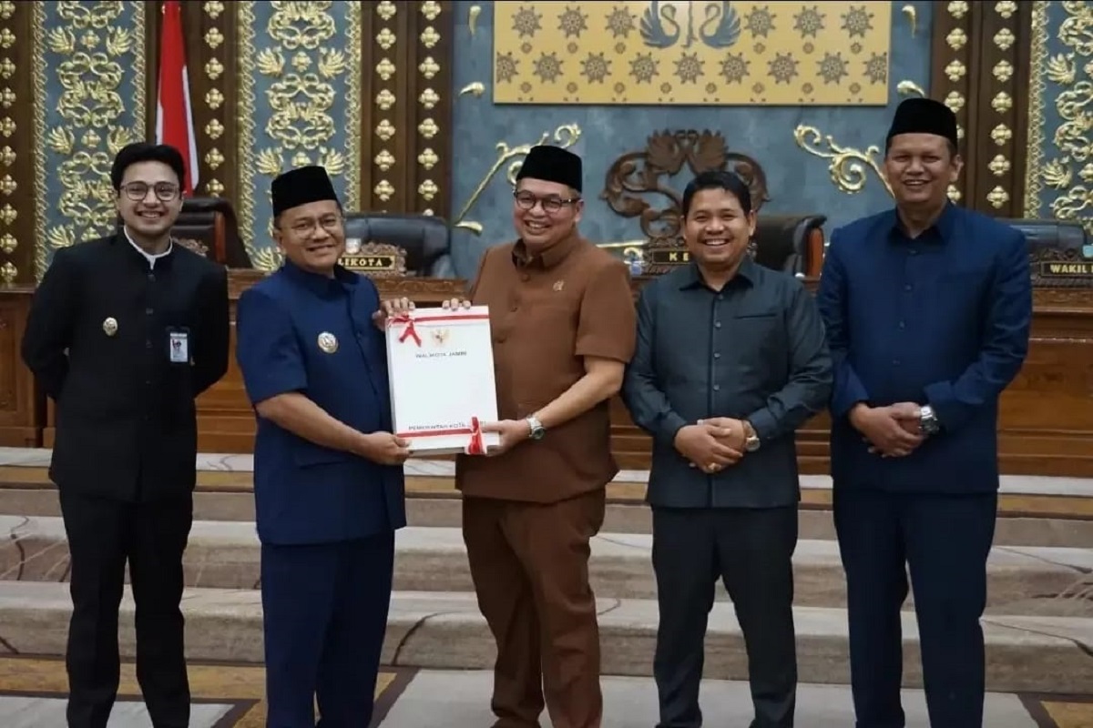 Maulana Ajukan Perubahan APBD 2026, Pendapatan Kota Jambi Diproyeksi Tembus Rp1,79 Triliun