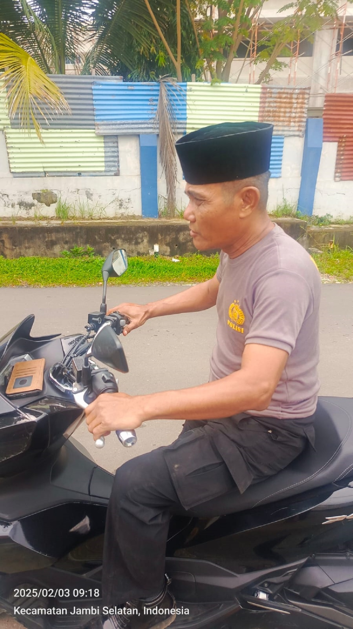 Mengaku Dinas di Polda Jambi, Polisi Gadungan Bawa Kabur Motor Penjual Nasi Gemuk