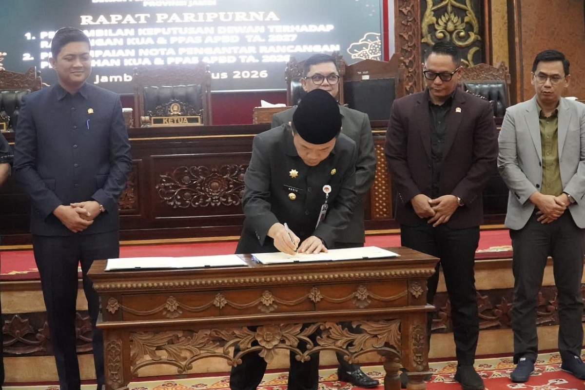 Gubernur Al Haris: RAPBD Perubahan 2026 dan KUA PPAS 2027 Utamakan Kebutuhan Dasar dan Pemerataan Antar Daerah
