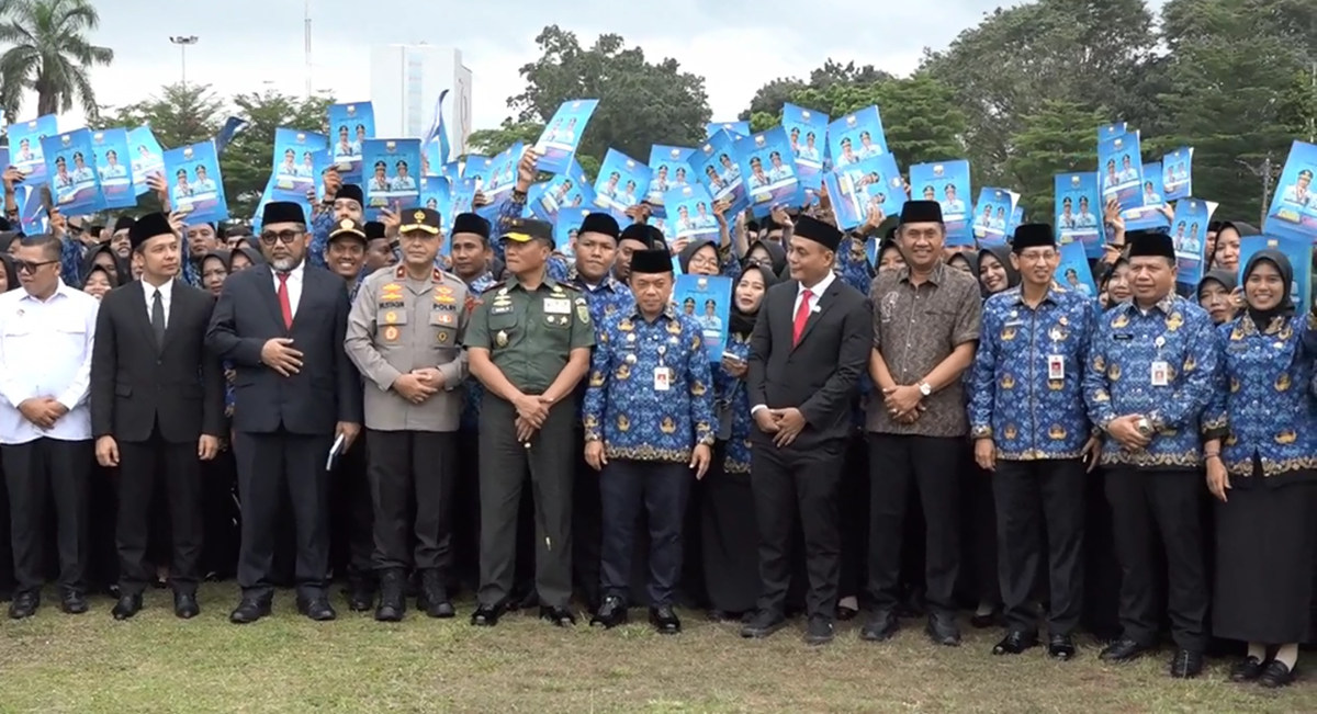 Gubernur Al Haris Pastikan PPPK Paruh Waktu Pemprov Jambi Terima THR Rp 1 Juta Per Orang