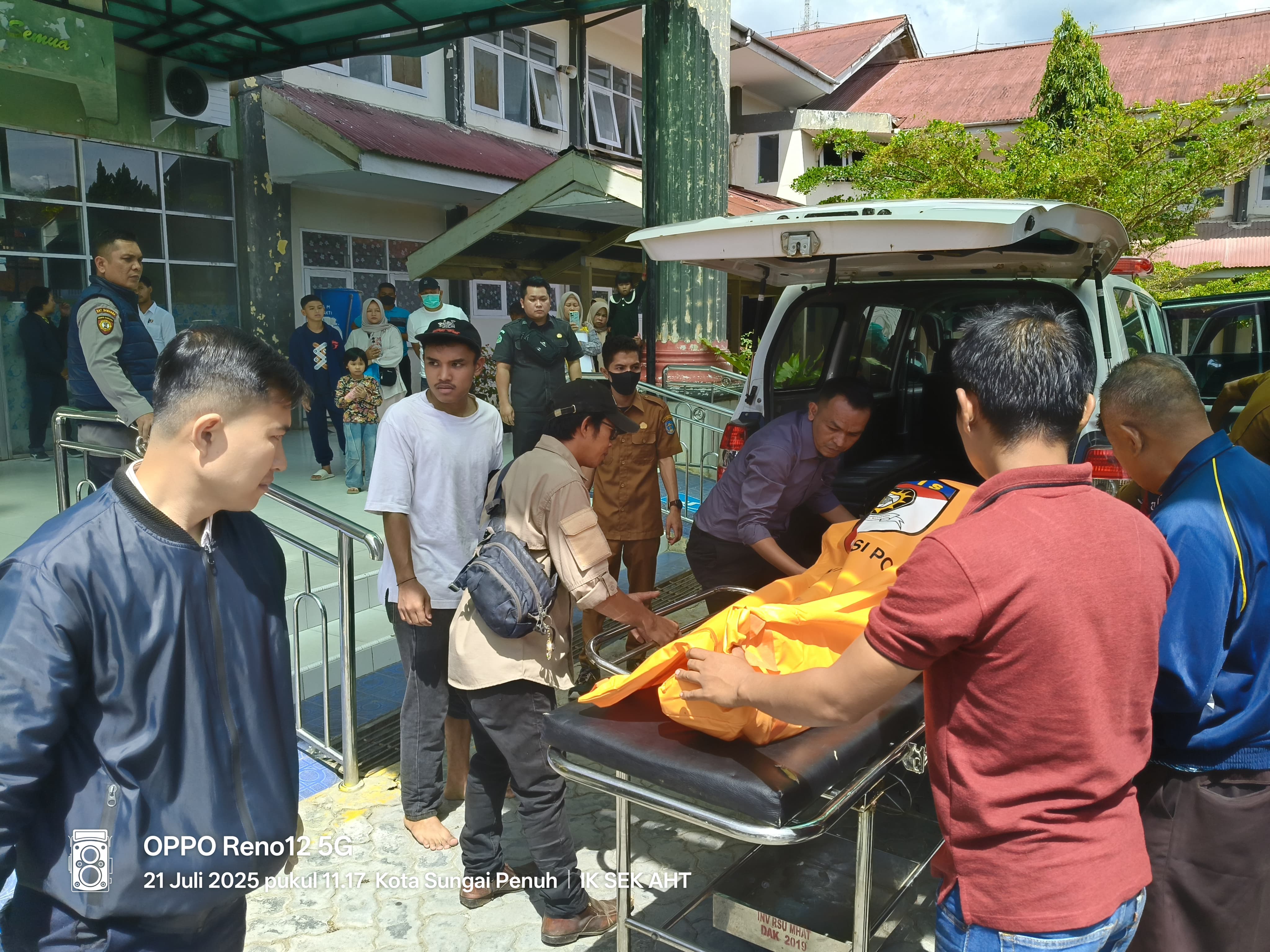 Seorang Pria Ditemukan Tak Bernyawa di Kamar Mandi Pemandian Air Panas