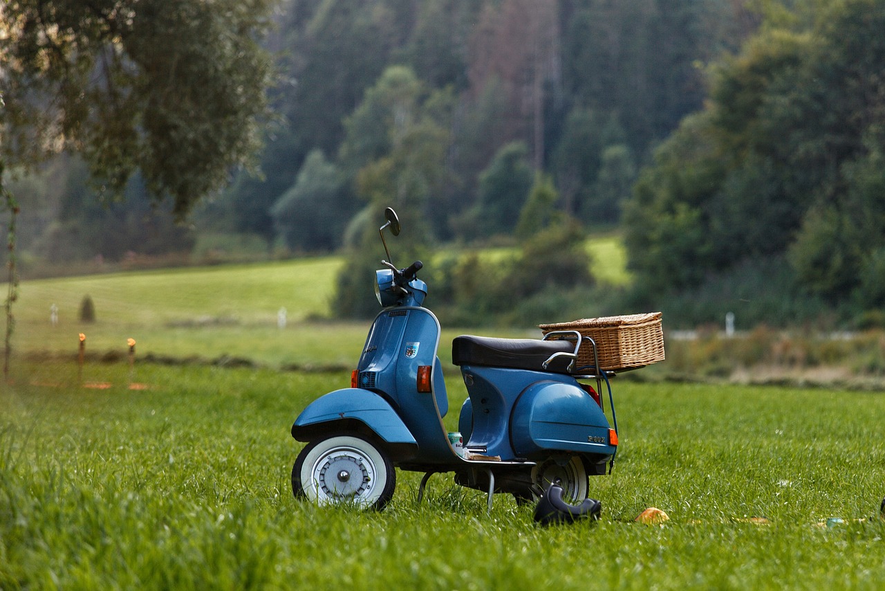 Vespa Teman Petualangan dan Kenangan yang Tak Terlupakan