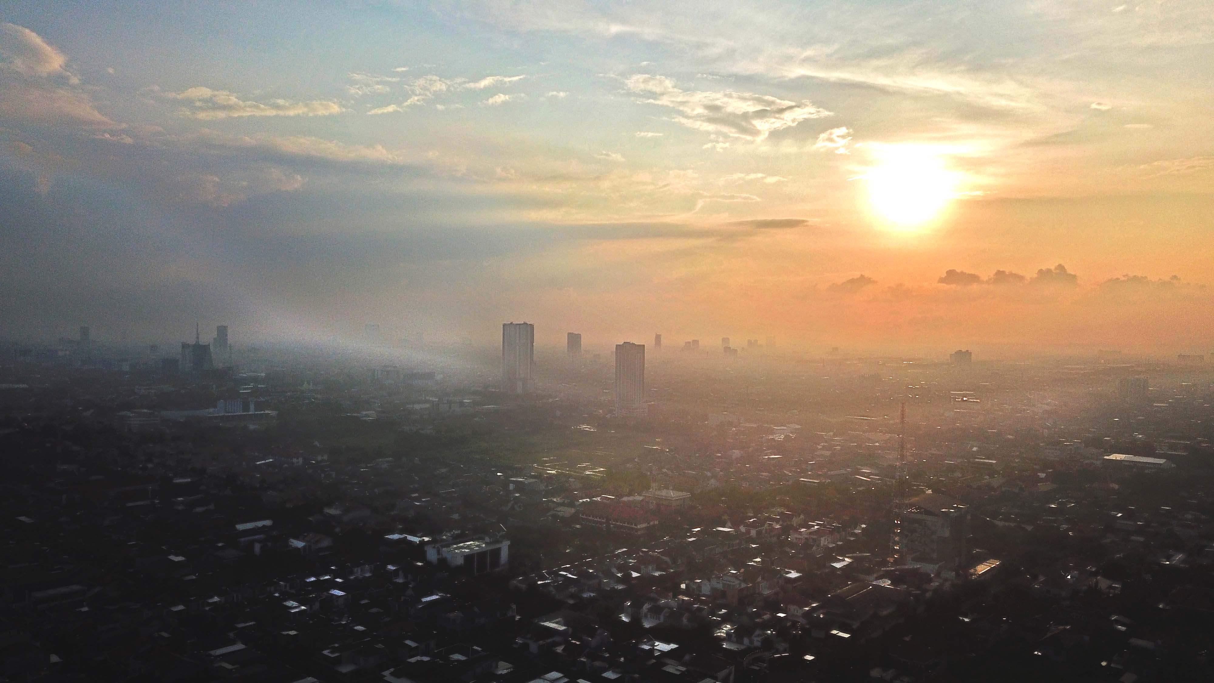 Polusi Udara Jakarta Terburuk di Dunia Pada Sabtu Pagi