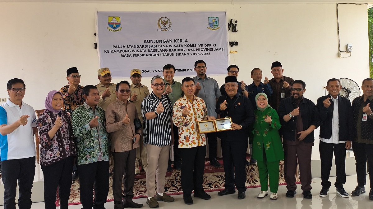 Kunjungan kerja Panja Standardisasi Desa Wisata Komisi VII DPR-RI, Kampung Wisata Baselang Kota Jambi