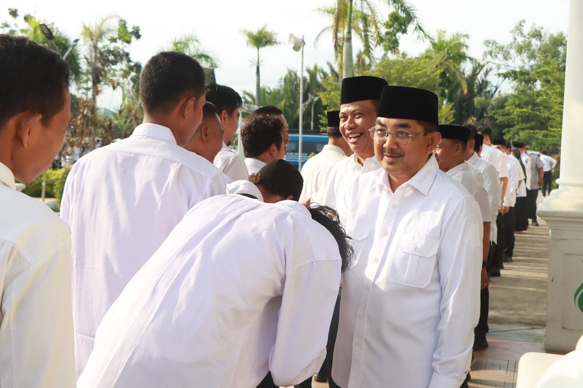Bupati Anwar Sadat Pimpin Apel Gabungan Pasca Lebaran dan Halal Bihalal 1447 H
