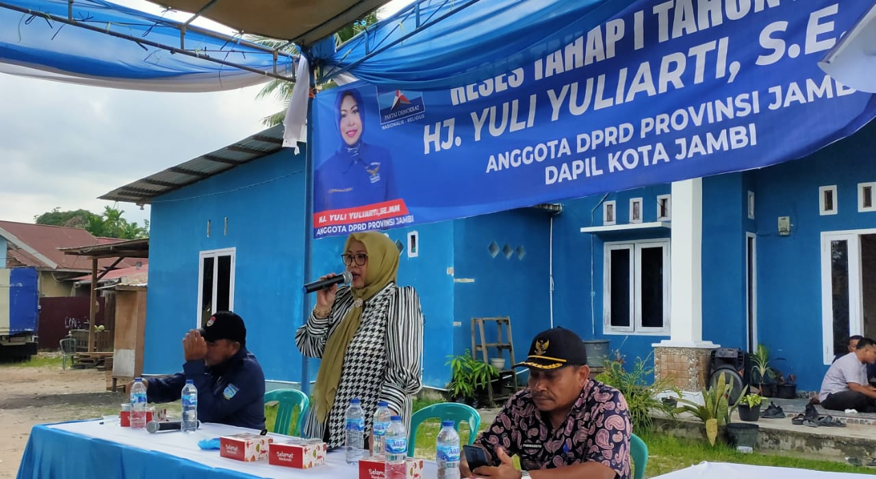 Yuli Yuliarti Gelar Reses Tahap I di Bakung Jaya