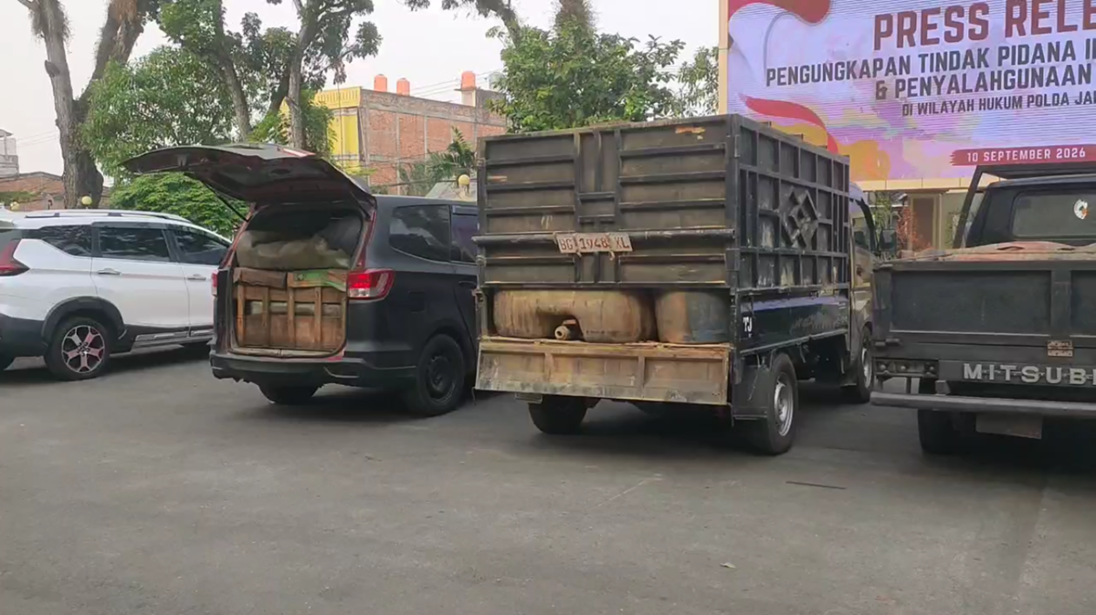 Sepekan, Polda Jambi Sita 22,8 Ton BBM Ilegal dan Amankan 8 Tersangka