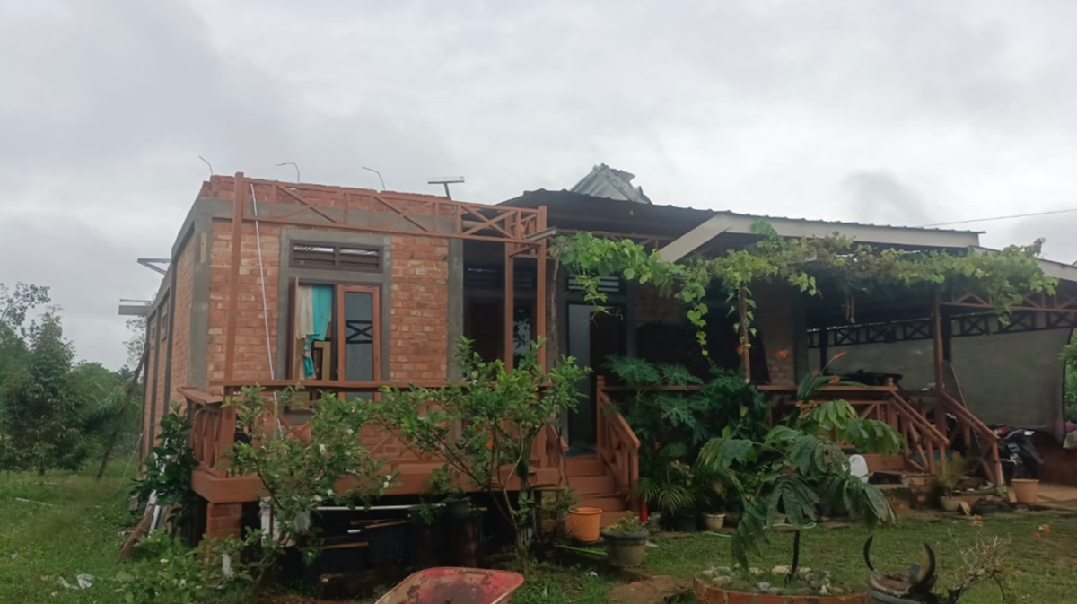 Puluhan Rumah di Rimbo Bujang Rusak Diterjang Angin Puting Beliung