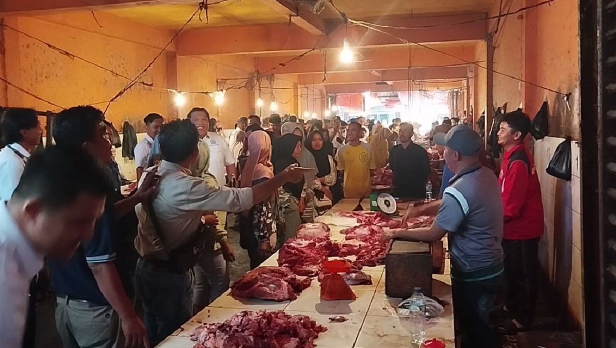 Harga Daging Sapi di Sungai Penuh Masih Tinggi Pasca Lebaran
