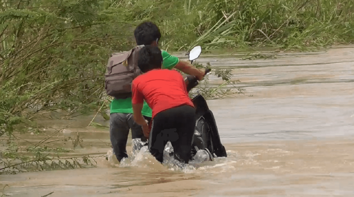 Jalan Poros Terendam Banjir, Aktivitas Warga Di 3 Desa Di Muaro Jambi Terganggu