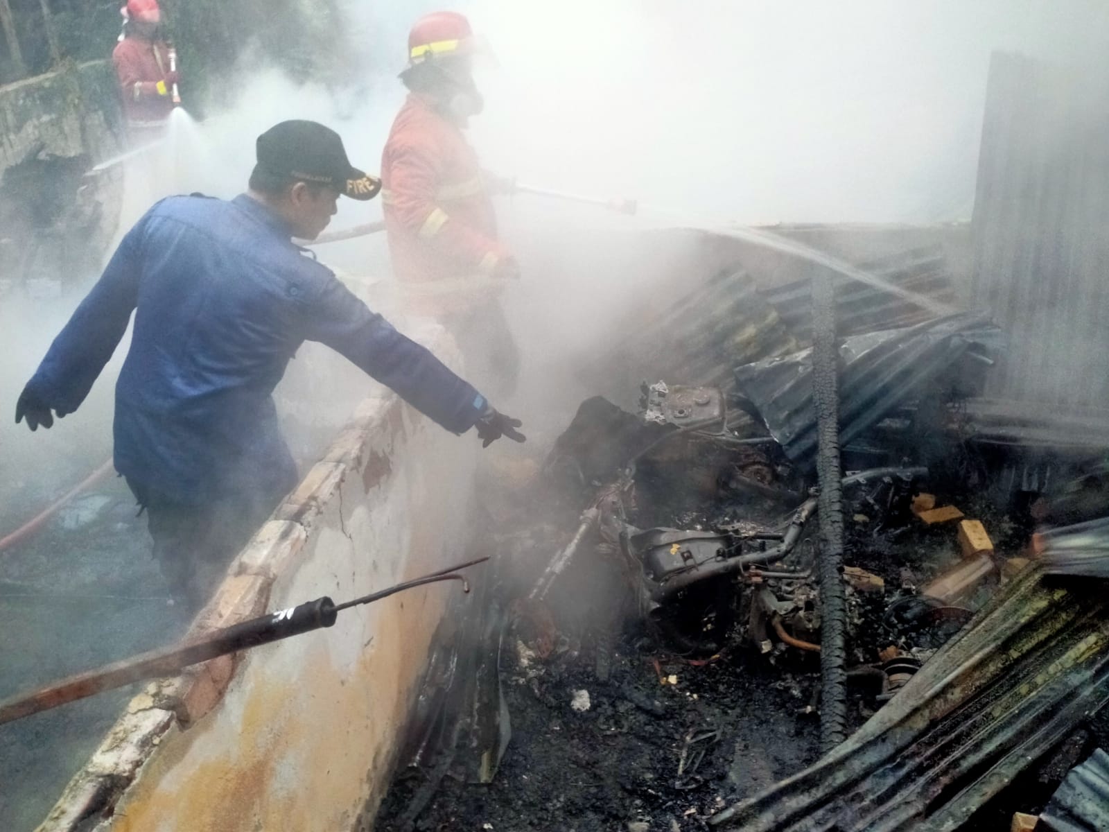 1 Unit Rumah Ludes Terbakar Saat Ditinggal Cari Menu Sahur