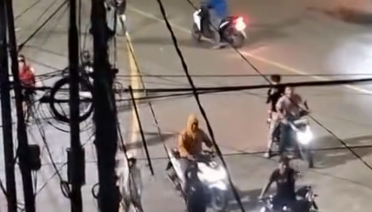 Aksi Tawuran Diduga Geng Motor Gunakan Senjata Tajam 