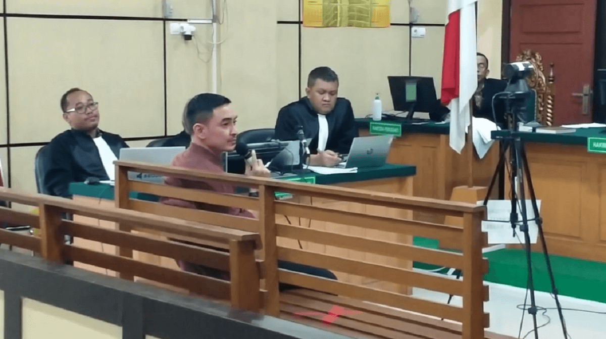 Dapat Tekanan Dari Zurman Manaf, Zumi Zola Siapkan Dana RP 49 M Untuk Dibagikan ke Dewan