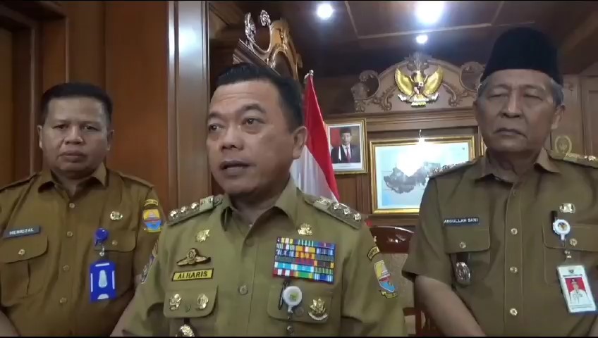 Kualitas Udara Jambi Tidak Sehat, Gubernur Al Haris Minta RS dan Puskemas Siaga