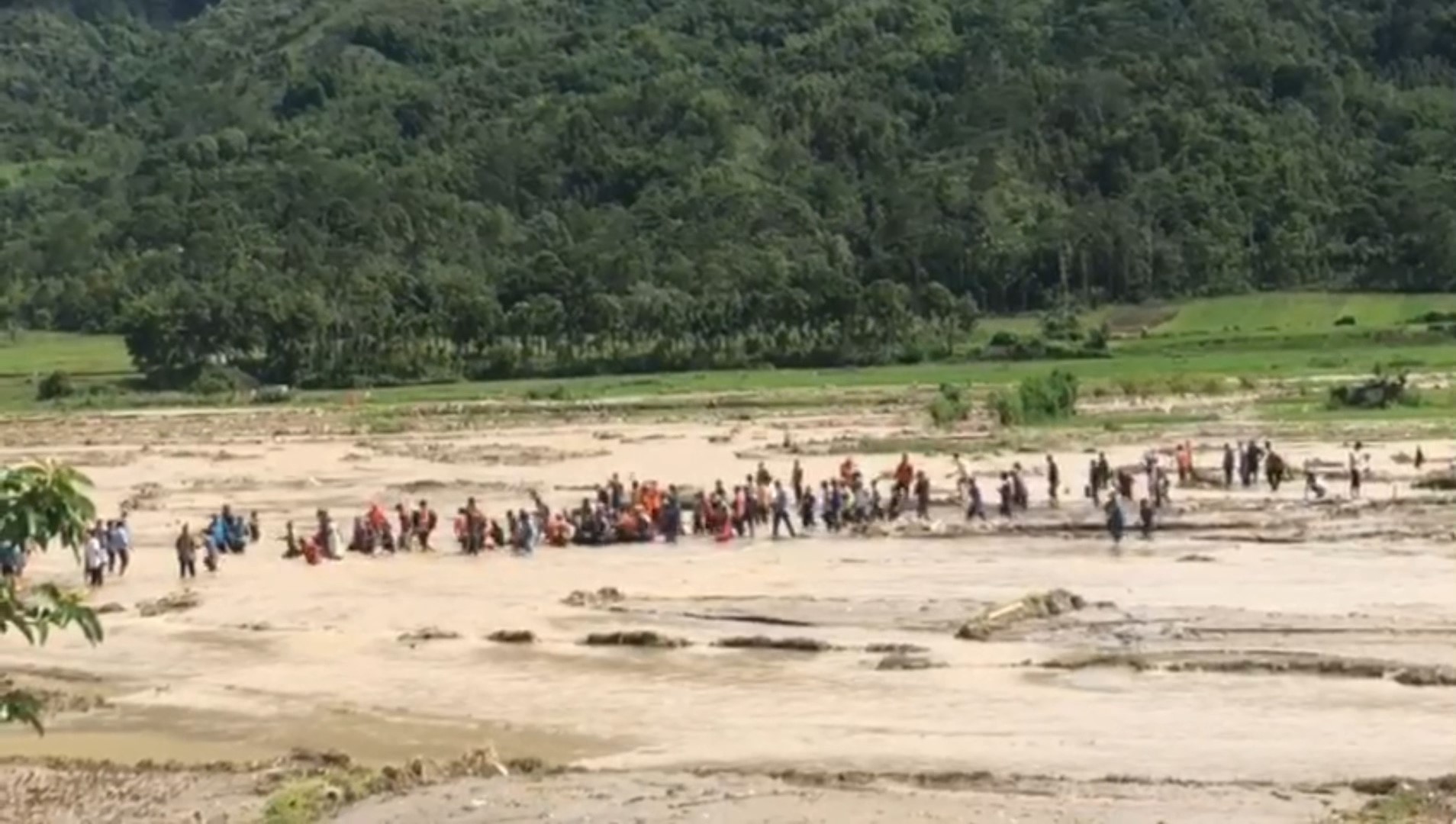 Tergelincir ke Sungai Batang Merao Saat Macet Akibat Longsor, Syafrizal Ditemukan Tewas Sejauh 10 Kilometer