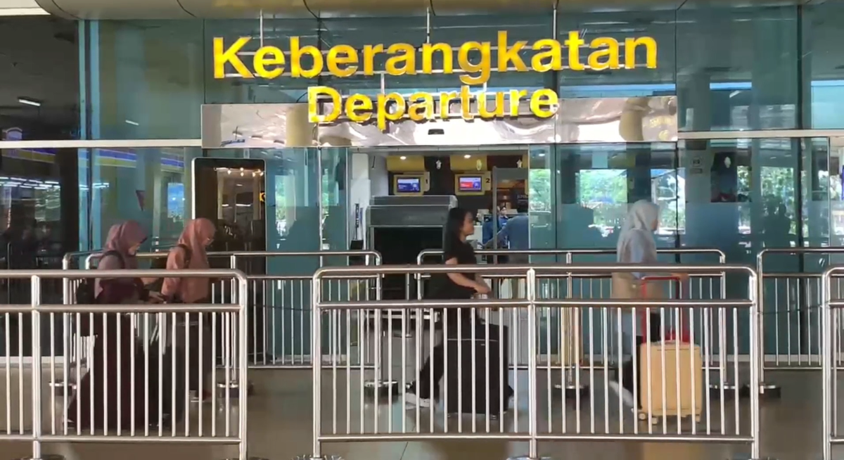 Pemerintah Resmi Turunkan Harga Tiket Pesawat Hingga 14 Persen Pada Libur Nataru