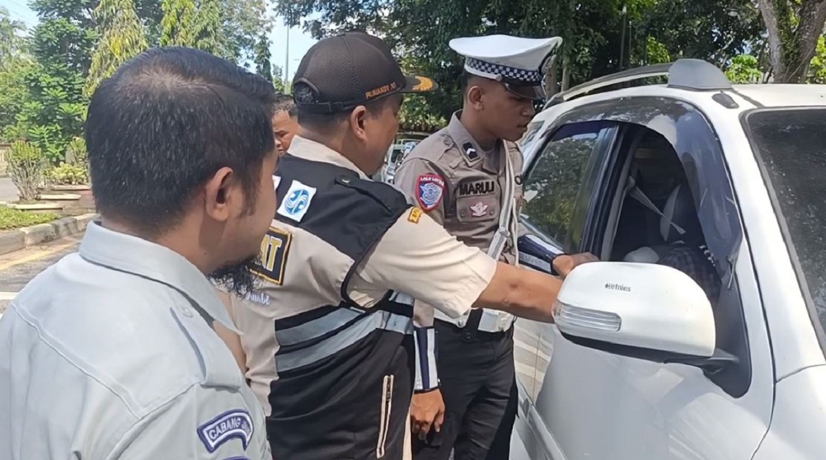 Belasan Kendaraan Menunggak Pajak Terjaring Razia di Sarolangun