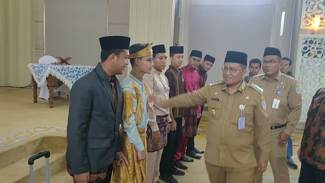 Lepas Kafilah MTQ ke 52, Maulana Targetkan Juara Umum