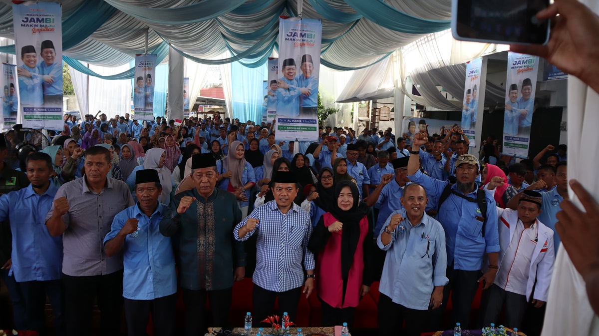 NgeGas !!! Haris-Sani Lantik Tim Pemenangan di Markas Romi Tanjung Jabung Timur