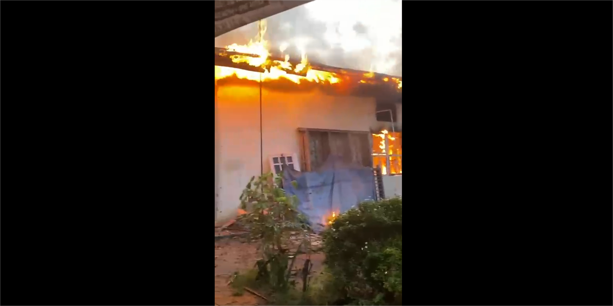 Diduga Akibat Kebocoran Tabung Gas, 4 Rumah Bedeng di Kota Jambi Ludes Terbakar