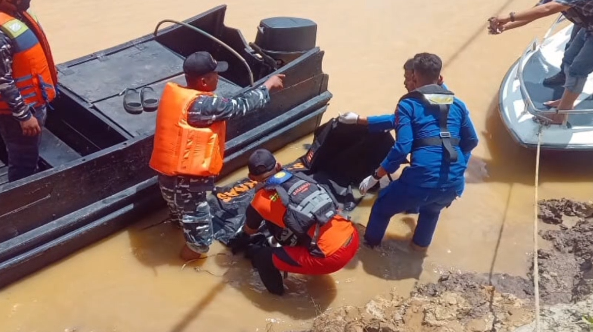 Warga Temukan Mayat Tanpa Identitas Di Sungai Batanghari