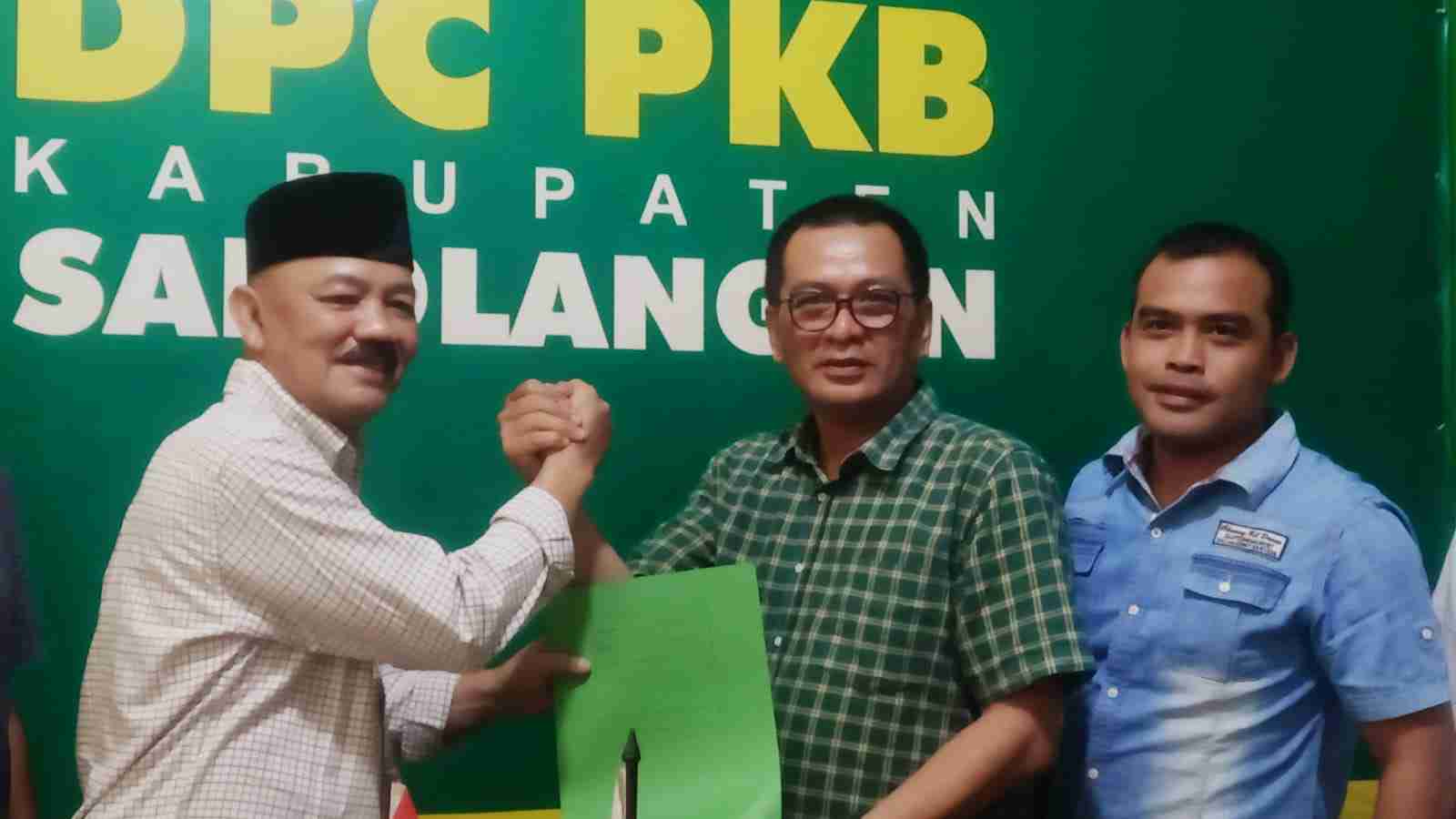 Serius Maju di pilbup sarolangun 2024, M Fauzi Ambil Berkas Pendaftaran Ke Partai  PKB 