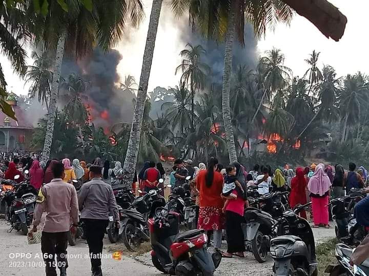 Pj Bupati Minta Dinas Dan Instansi Segera Bantu Warga Korban Kebakaran Urus Surat Dan Dokumen 