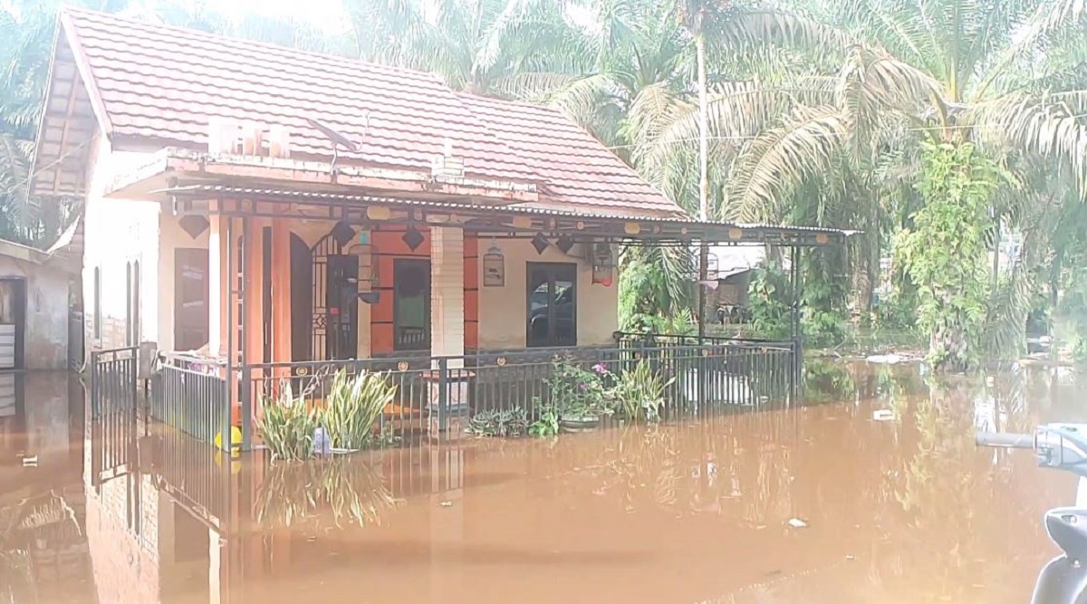 Puluhan Rumah Warga Desa Suka Maju Terendam Banjir