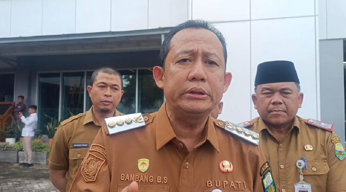 Bupati Muaro Jambi Respons Aksi Jalan Rusak Talang Belido