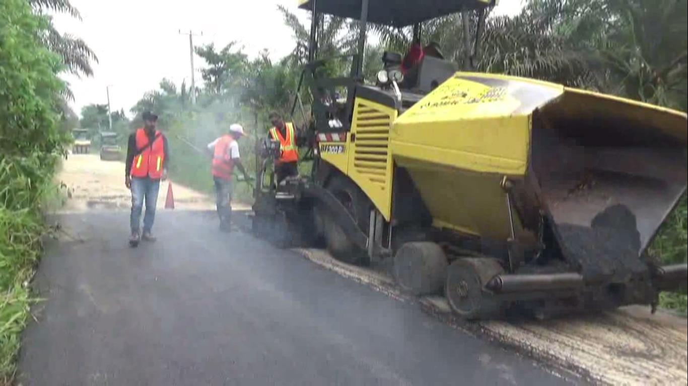 Pemkab Batang Hari Siapkan Rp. 10 Miliar Untuk Perbaikan Jalan Secara Swakelola