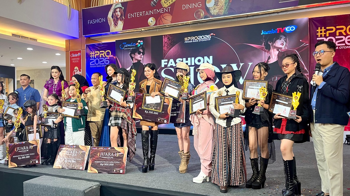 Fashion Show Casual Trendy Tarik Perhatian di Event PRO 2026