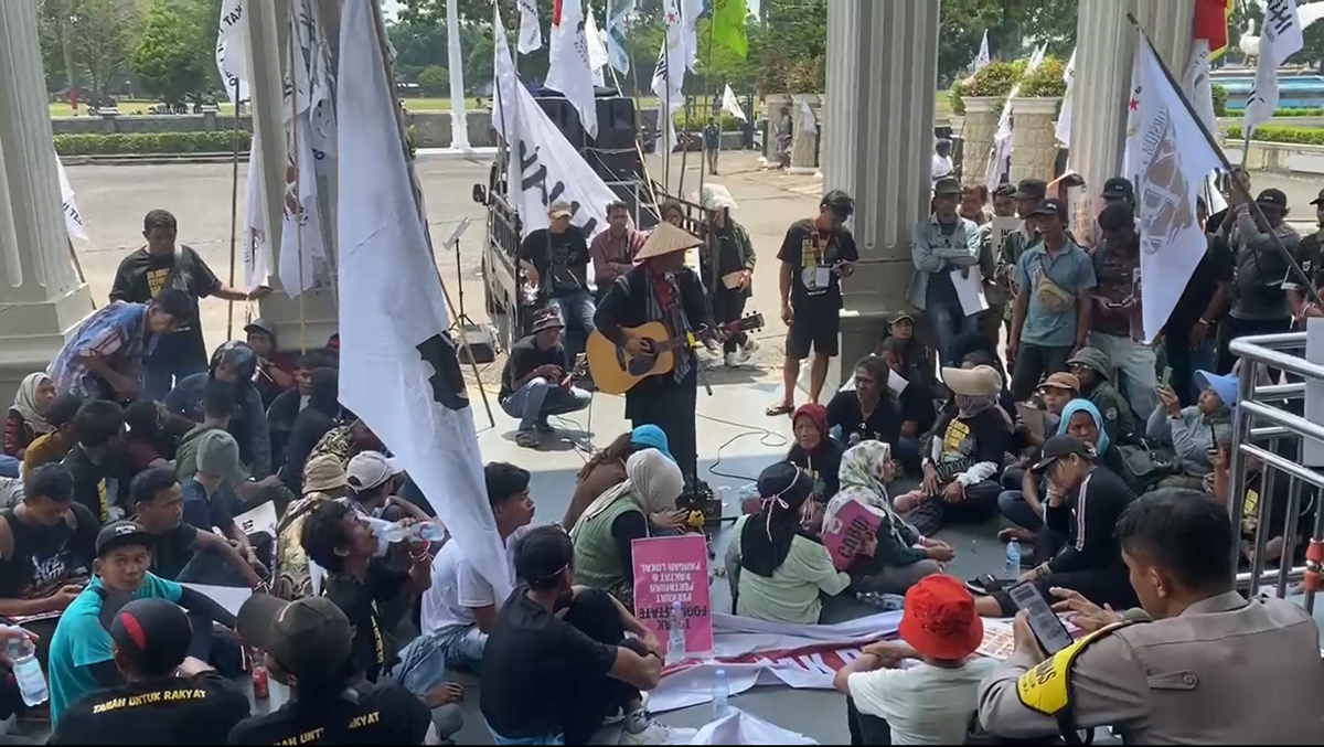 HARI TANI NASIONAL 2025 PETANI JAMBI SERUKAN STOP PERAMPASAN TANAH DESAK REFORMA AGRARIA DAN KEADILAN AGRARIA