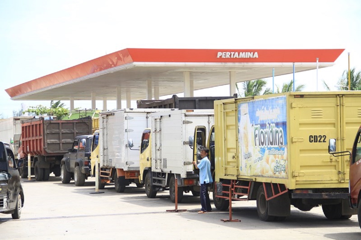 Antrean BBM Tak Kunjung Usai, DPRD Usulkan Pemkot Jambi Buat Barcode dan Regulasi Baru Solar Subsidi