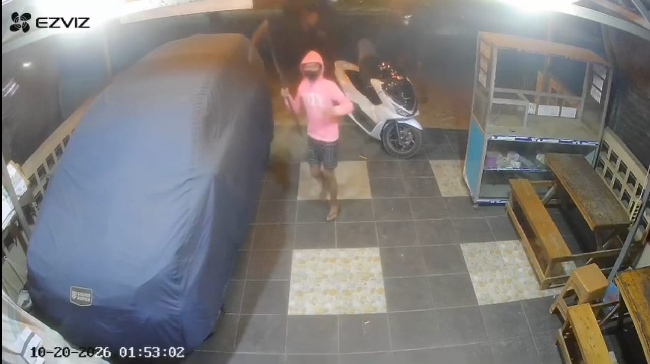 Penyerangan Brutal Kelompok Geng Motor di Penyengat Olak, Warga Berhamburan dan Motor Dirusak   