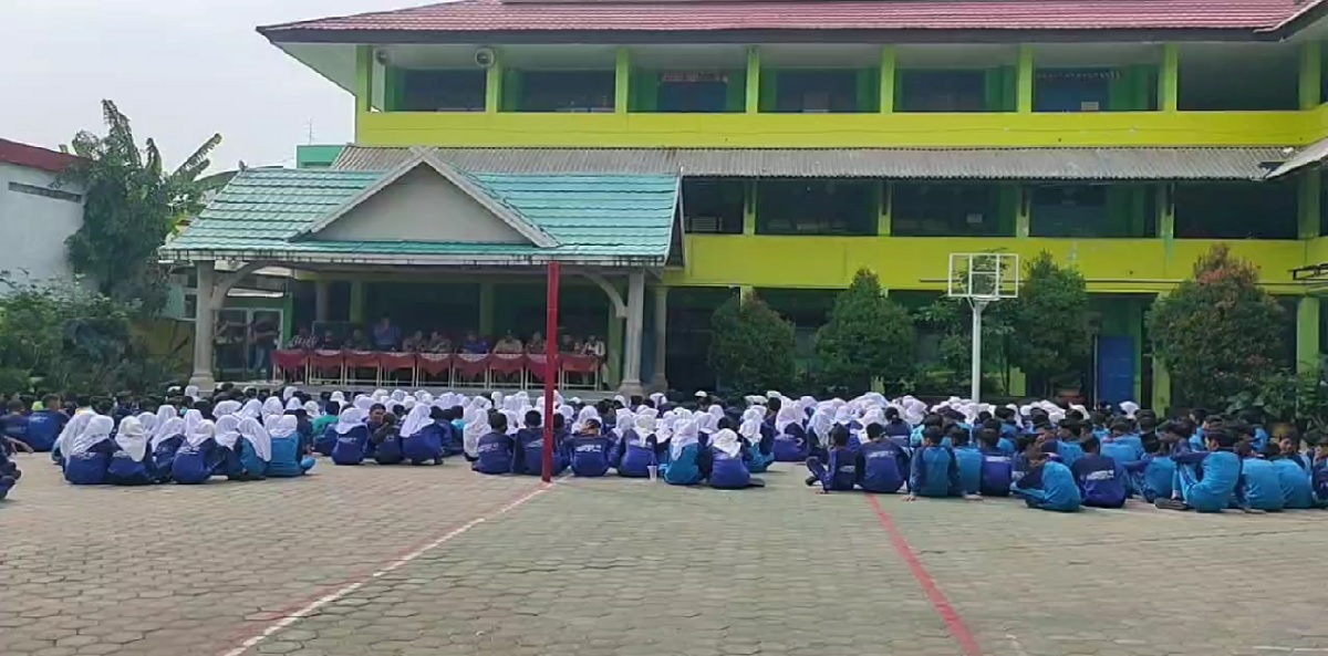 Pelajar SMPN 10 Kota Jambi Bawa dan Konsumsi Miras di Sekolah. Ini Kata Pihak Sekolah!